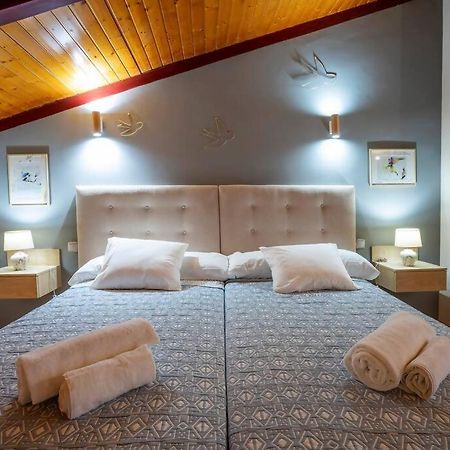 Duplex Apartamento Godoy Centro Caces エクステリア 写真